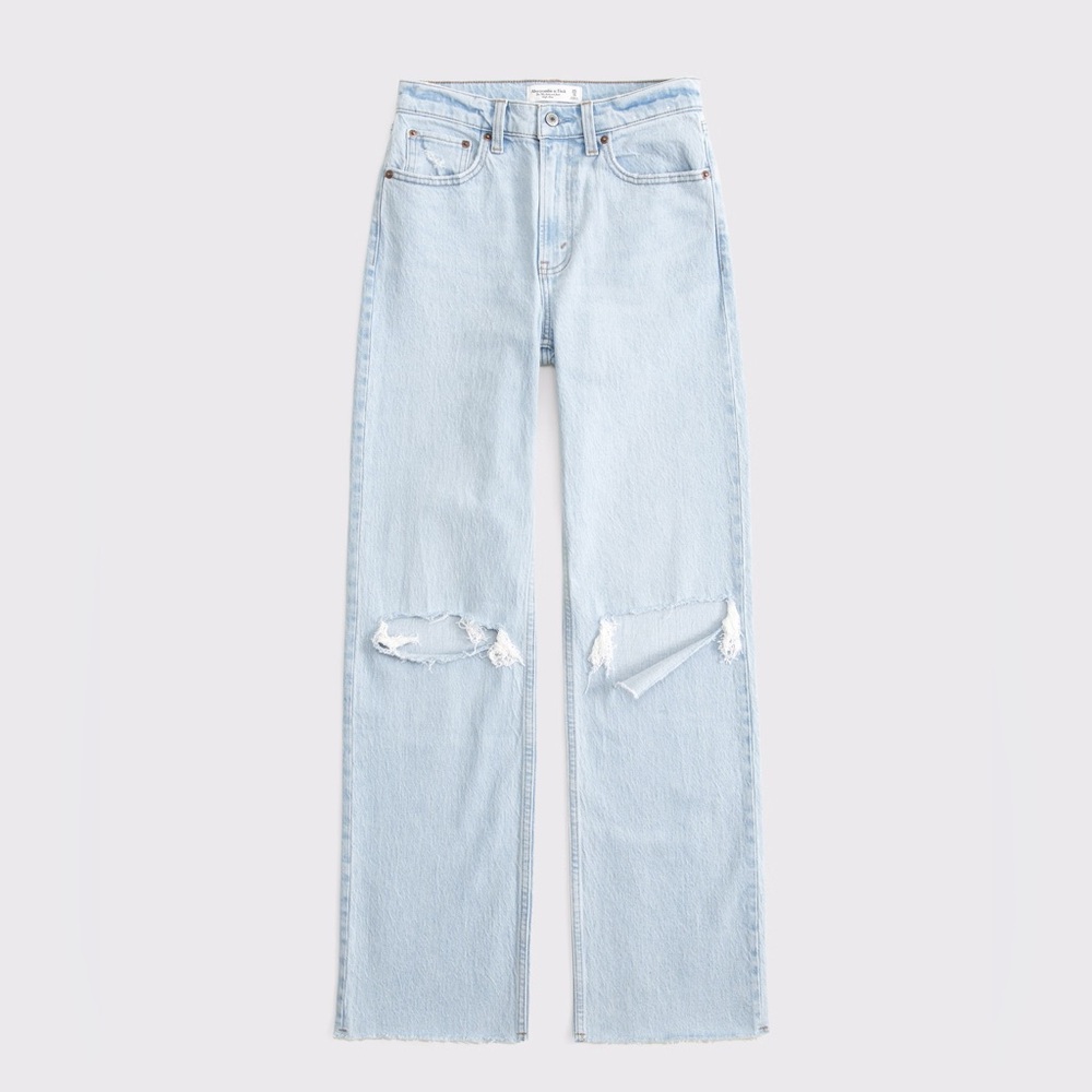 NWT- A&F 90s Relaxed Jeans